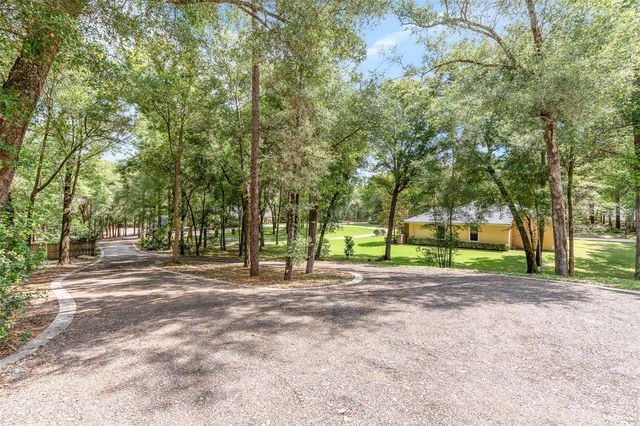 1010 GERYL WAY, Deland, FL 32724