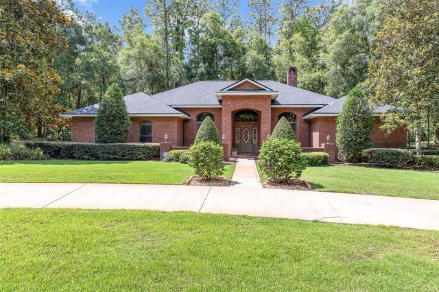 1010 GERYL WAY, Deland, FL 32724