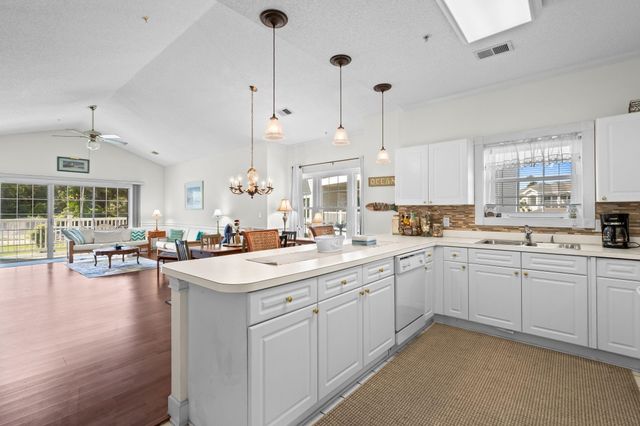 4870 Dahlia Ct Apt 205, Myrtle Beach, SC 29577