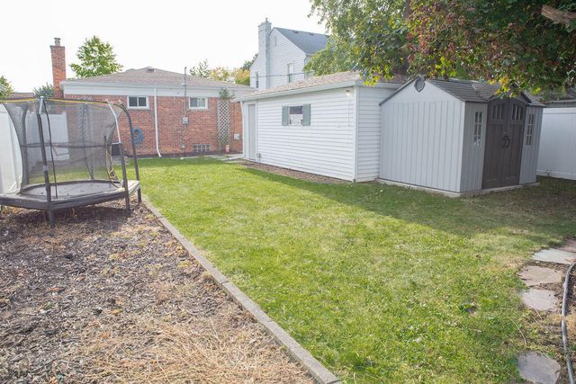 3310 Birchwood Street, Trenton, MI 48183