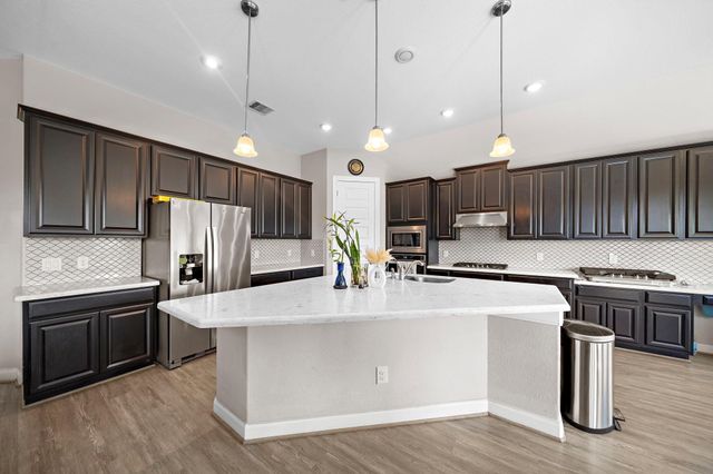 2638 Cutter Court, Manvel, TX 77578