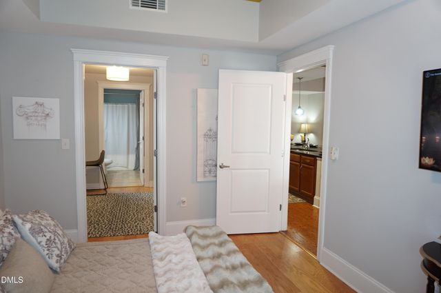 222 Glenwood Avenue 212, Raleigh, NC 27603