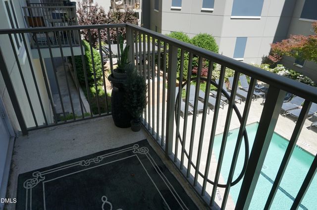 222 Glenwood Avenue 212, Raleigh, NC 27603