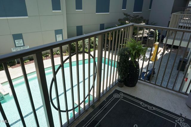 222 Glenwood Avenue 212, Raleigh, NC 27603