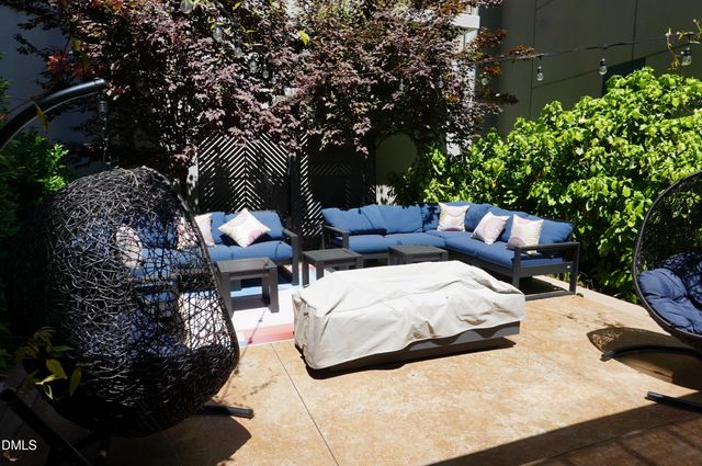 222 Glenwood Avenue 212, Raleigh, NC 27603