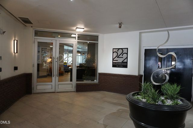 222 Glenwood Avenue 212, Raleigh, NC 27603