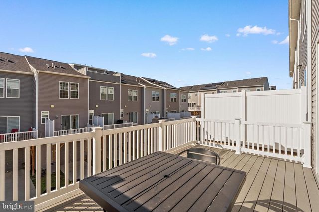 7713 PRESIDENTIAL PKWY, Upper Marlboro, MD 20774