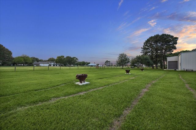 38 E Kitty Hawk Street, Richmond, TX 77406