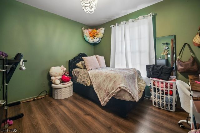 235 4Th St, Newark City, NJ 07107