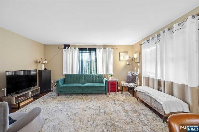 47 Morris Place 2, Bloomfield, NJ 07003