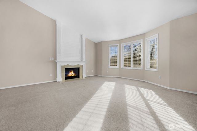 5909 73rd Avenue NE, Marysville, WA 98270