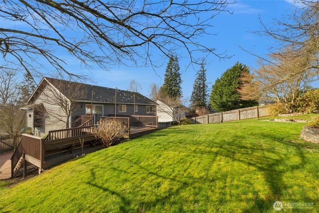 5909 73rd Avenue NE, Marysville, WA 98270