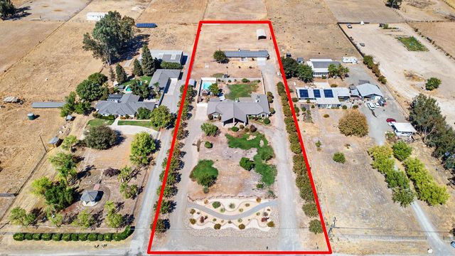 34717 Avenue 13, Madera, CA 93636