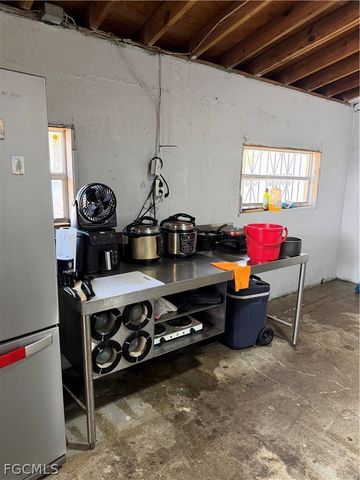 339 W Trinidad AVE, Clewiston, FL 33440