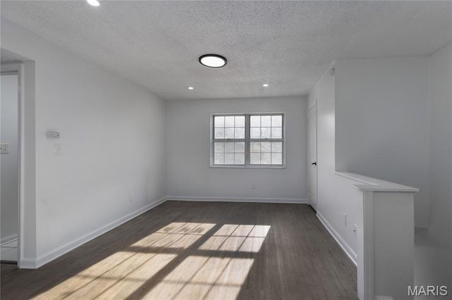 1564 Swallow Drive, Brentwood, MO 63144