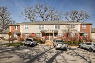 1564 Swallow Drive, Brentwood, MO 63144