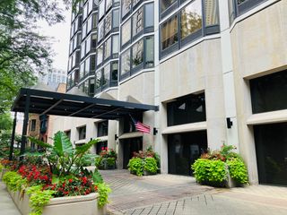 50 E Bellevue Place 1201, Chicago, IL 60611