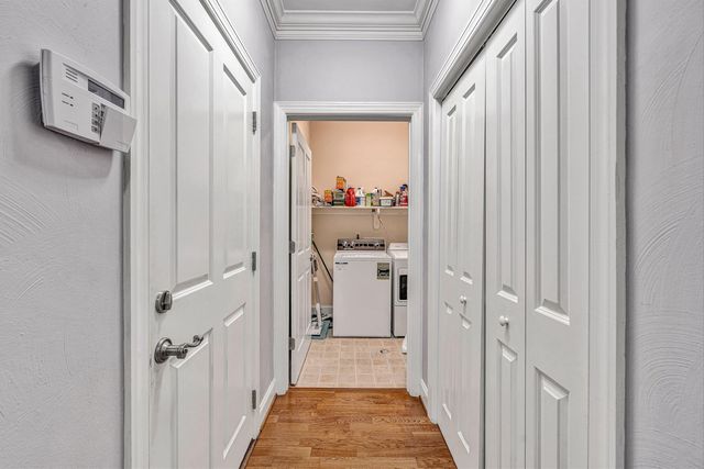 7102 Linn Cove CT, Roanoke, VA 24018
