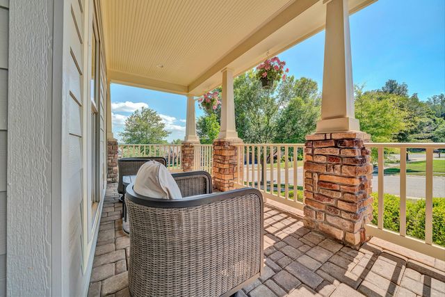 7102 Linn Cove CT, Roanoke, VA 24018