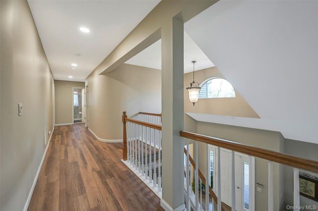 4 Apple Lane, Wading River, NY 11792