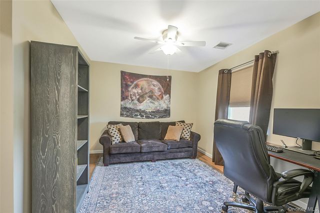 4 Apple Lane, Wading River, NY 11792