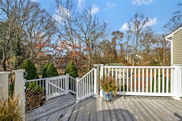 4 Apple Lane, Wading River, NY 11792