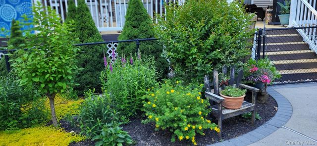 4 Apple Lane, Wading River, NY 11792