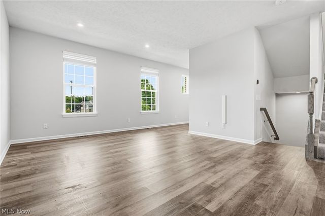 1666 N Eckert Lane, Akron, OH 44313