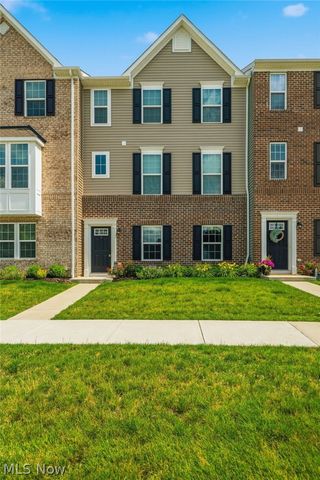 1666 N Eckert Lane, Akron, OH 44313