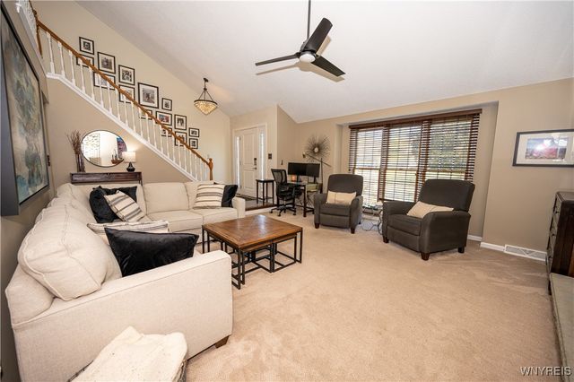 53 Via Donato East, Lancaster, NY 14043