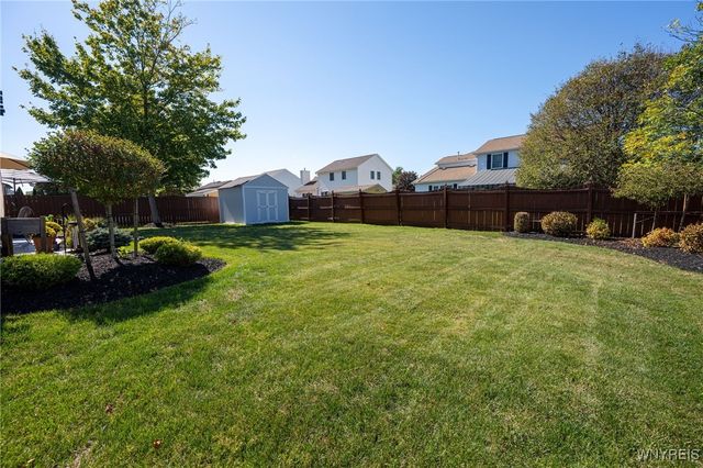 53 Via Donato East, Lancaster, NY 14043