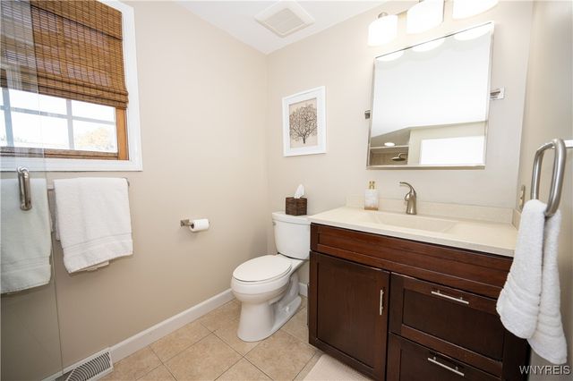 53 Via Donato East, Lancaster, NY 14043