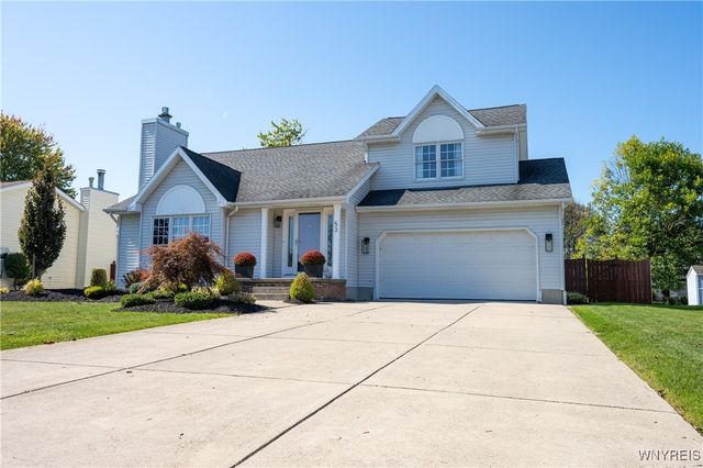 53 Via Donato East, Lancaster, NY 14043