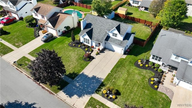 53 Via Donato East, Lancaster, NY 14043