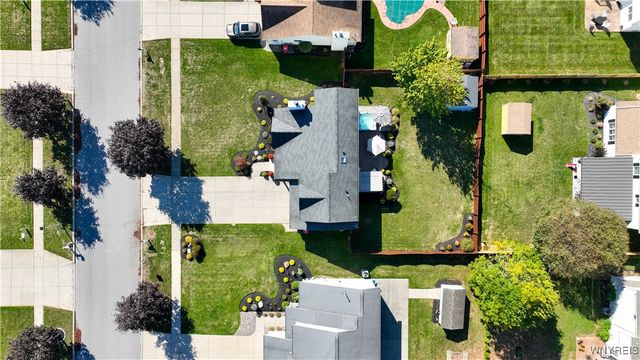 53 Via Donato East, Lancaster, NY 14043