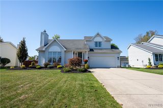 53 Via Donato East, Lancaster, NY 14043