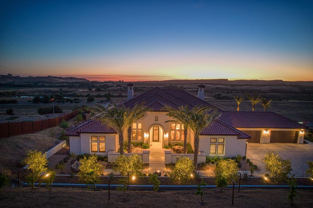 15624 N Friant Road, Friant, CA 93626