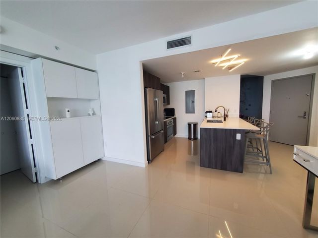 488 NE 18th St 4611, Miami, FL 33132