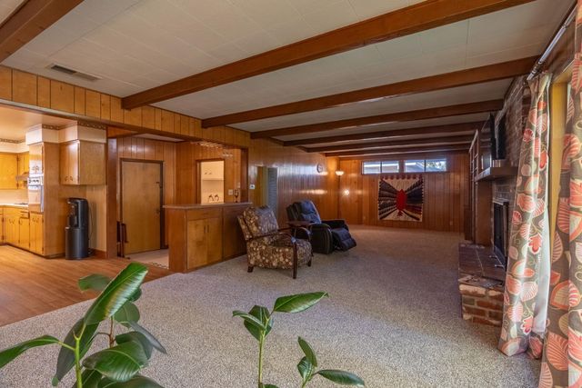 822 S California St, Lodi, CA 95240