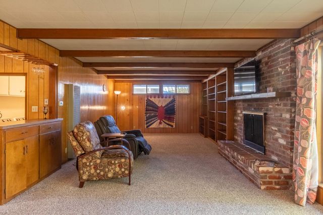 822 S California St, Lodi, CA 95240