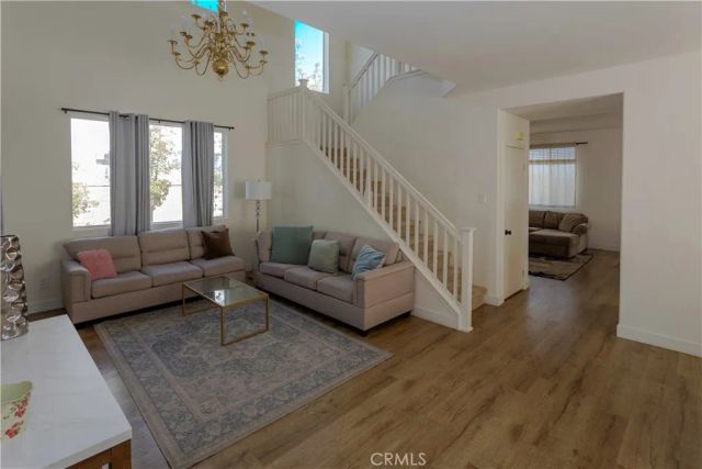27604 Redwood Way, Castaic, CA 91384