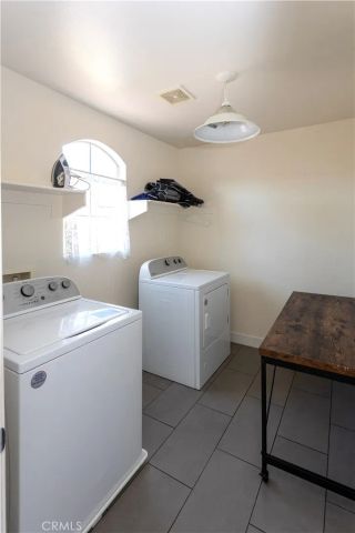27604 Redwood Way, Castaic, CA 91384
