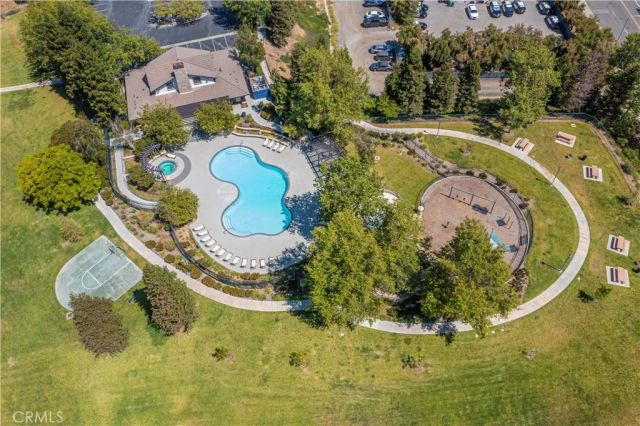 27604 Redwood Way, Castaic, CA 91384