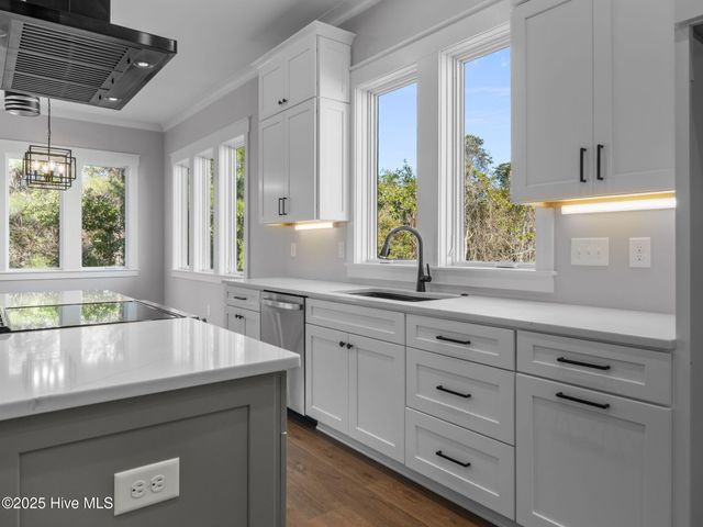 210 Cumberland Street, Newport, NC 28570