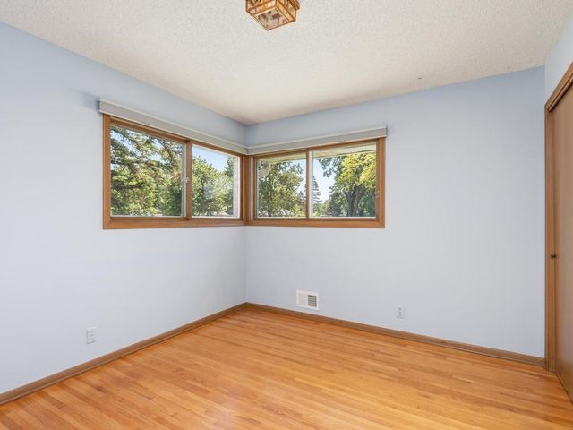 199 Colleen Avenue, Shoreview, MN 55126