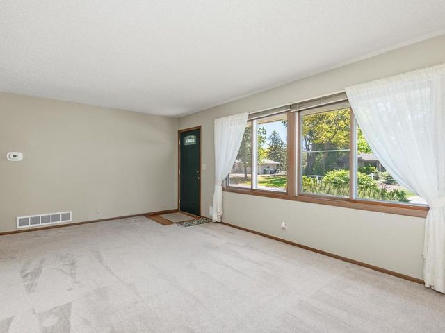 199 Colleen Avenue, Shoreview, MN 55126
