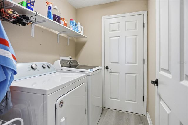 3685 GATLIN PLACE CIRCLE, Orlando, FL 32812