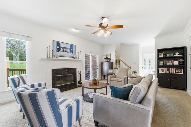 9241 Hunterboro Dr, Brentwood, TN 37027