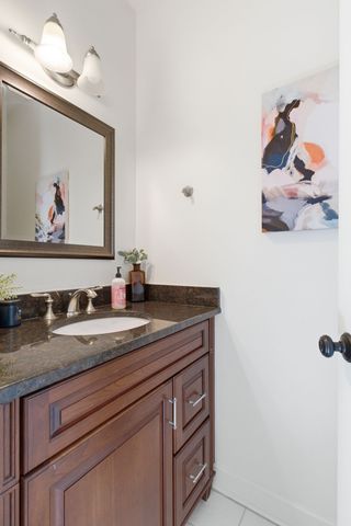 9241 Hunterboro Dr, Brentwood, TN 37027