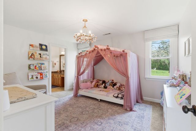 9241 Hunterboro Dr, Brentwood, TN 37027